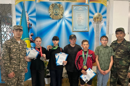 Айыртау ауданының жалпы білім беретін ұйымдарының «Жас сарбаз» қоғамдық қозғалысының әскери-патриоттық клубтары арасында аудандық мамандандырылған әскери-спорттық «Алау» ойыны